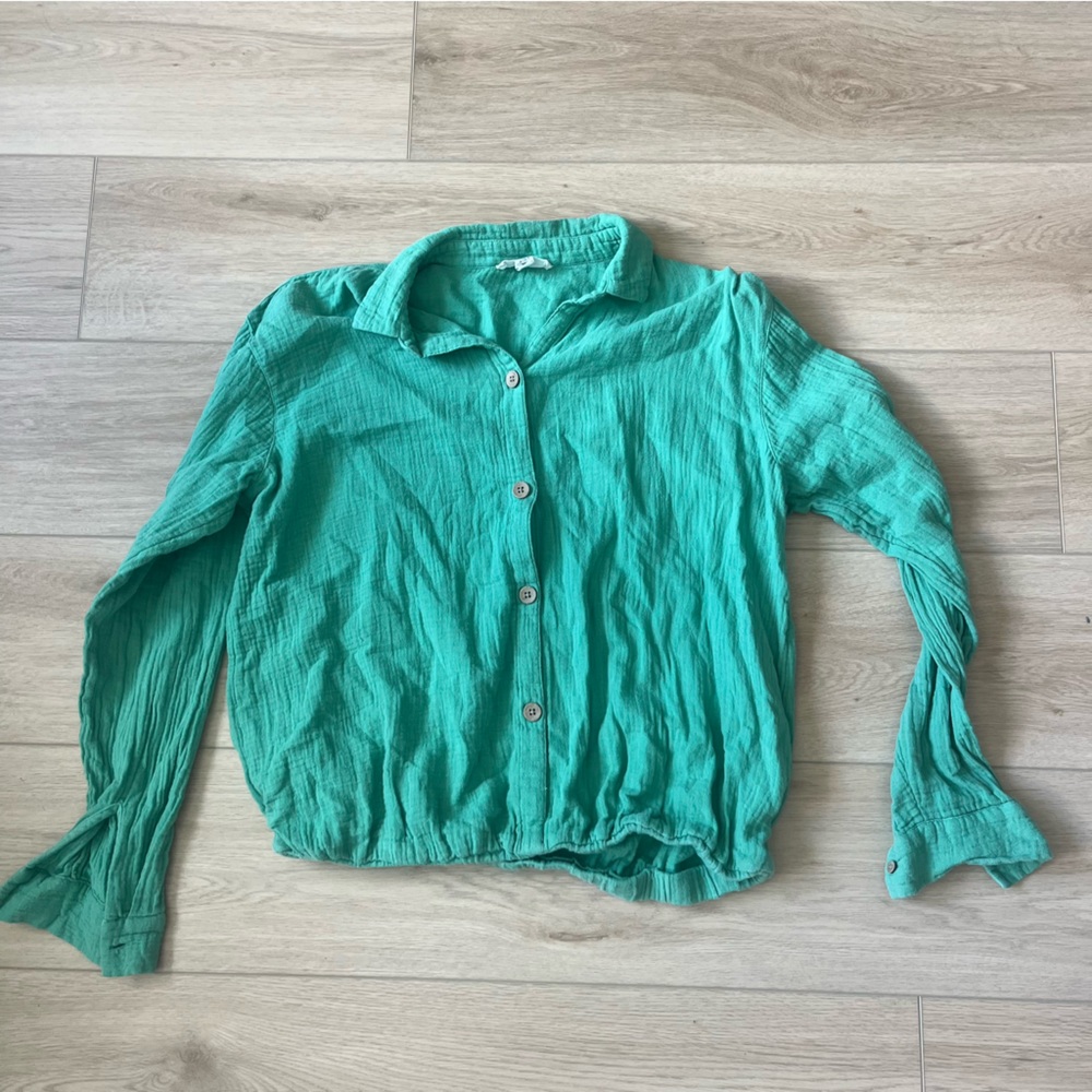 beachlunchlounge Green Button-Up Top